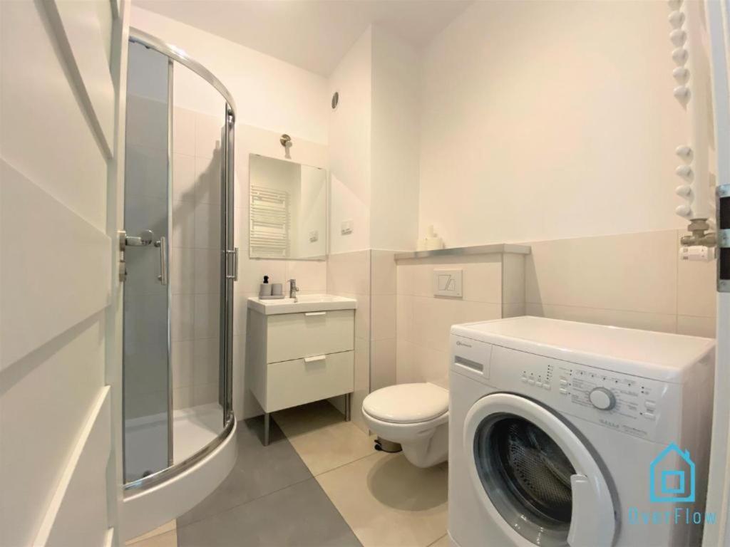 Milky Apartment With Balcony - 3 Km To Baltic Sea Danzig Exterior foto