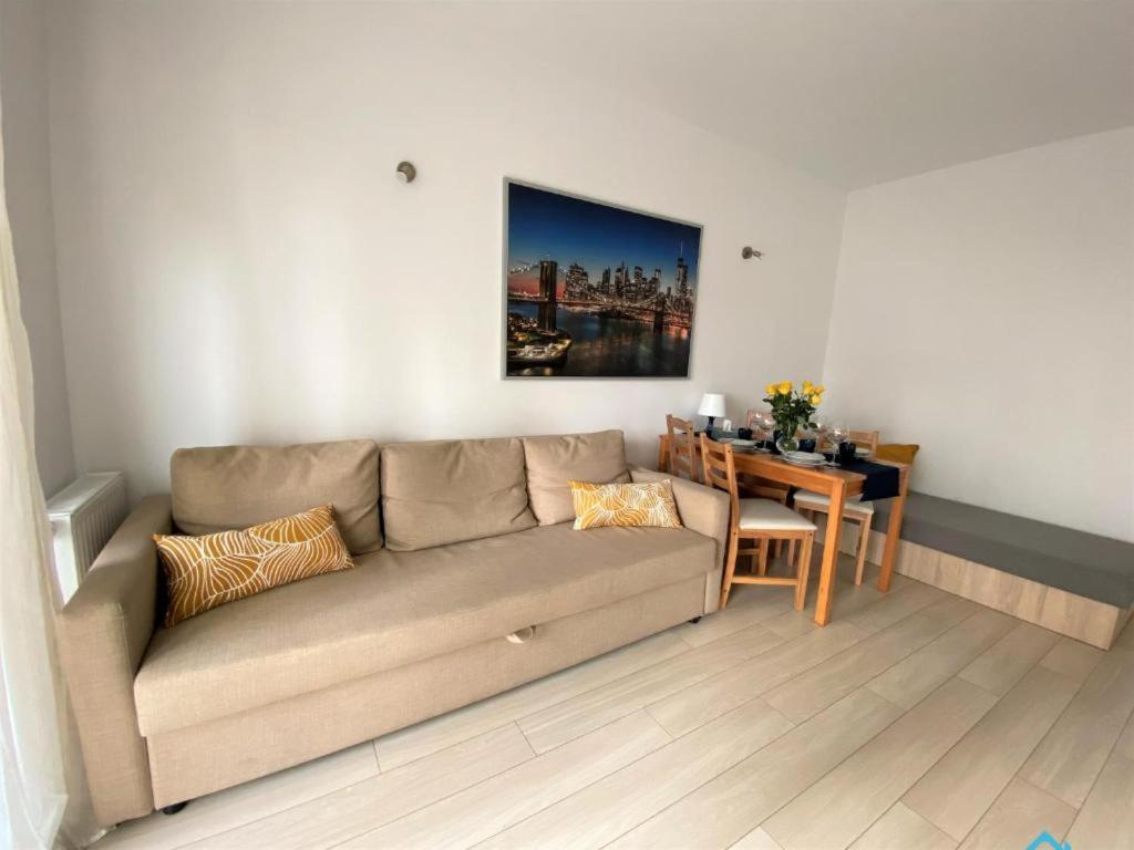 Milky Apartment With Balcony - 3 Km To Baltic Sea Danzig Exterior foto